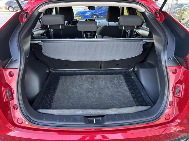 Mitsubishi ECLIPSE Cross 1.5 DI-T First Edition Trekhaak/Lmv