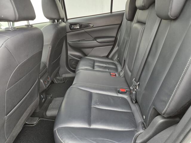 Mitsubishi ECLIPSE Cross 2.4 PHEV Prestige Automaat / Plug-in / Trekgewicht 1500 kg / Apple Carplay Android Auto / Adaptief cruise control / Glazen schuif- en kanteldak / Stuur-, Stoel en Achterbankverwarming /