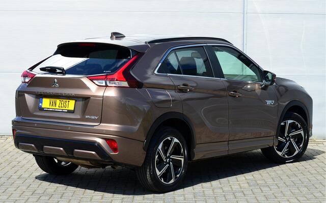 Mitsubishi ECLIPSE Cross PHEV 2.4 INSTYLE 4WD | PLUG IN HYBRID | FULL OPTIONS | LEER | PANORAMADAK | FABRIEKSGARANTIE TOT 02-2032* | ALL IN RIJKLAARPRIJS