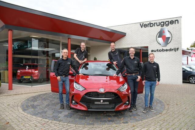 Mitsubishi ECLIPSE Cross 2.4 PHEV Intense+ | 18" LMV | Carplay | Camera | Navi | All-in rijklaarprijs