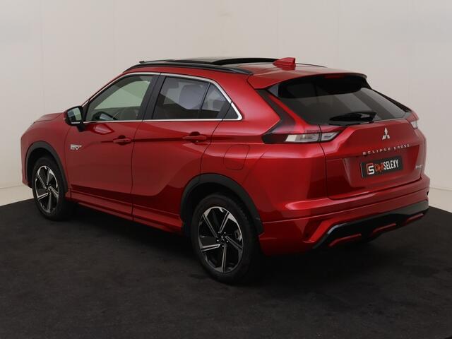 Mitsubishi ECLIPSE PHEV AUTOMAAT LEER | PANO | CARPLAY | WINTERPACK | ADAPTIVE!