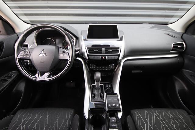 Mitsubishi ECLIPSE Cross 1.5 DI-T First Edition Trekhaak, Led, Automaat