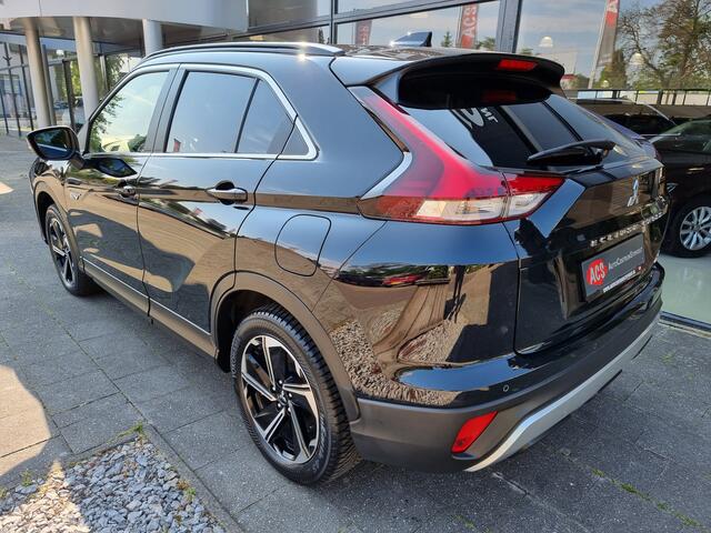 Mitsubishi ECLIPSE Cross 2.4i PHEV Intens+ | Android/Apple | Alcantara | 58dkm | Zeer nette staat!