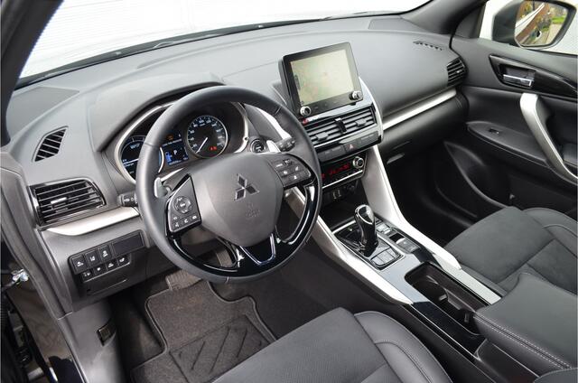 Mitsubishi ECLIPSE Cross PHEV 2.4 EXECUTIVE 4WD | PLUG IN HYBRID | ALL SEASON BANDEN | ADAPTIEF CRUISE | FABRIEKGARANTIE TOT 21-12-2031* | ALL-IN RIJKLAARPRIJS