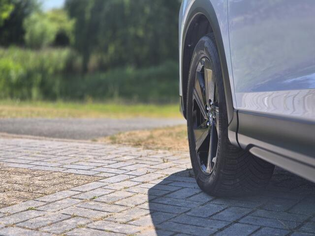 Mitsubishi ECLIPSE 2.4 PHEV Black edition