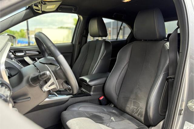 Mitsubishi ECLIPSE Cross 2.4 PHEV Intense+ - Carplay - Camera - LED - Stoel-stuurverwarming - RIjklaar