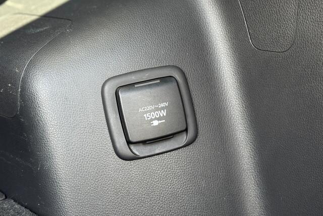 Mitsubishi ECLIPSE Cross 2.4 PHEV Intense+ - Carplay - Camera - LED - Stoel-stuurverwarming - RIjklaar