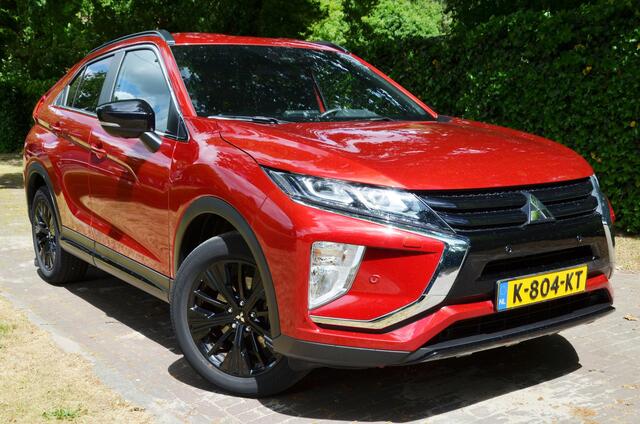 Mitsubishi ECLIPSE Cross 1.5 DI-T Black Edition Automaat/Ecc/Cr-Controle/Pdc/Apple Carplay/Privacy-Glass/18-Inch Lmv/Stoelverwarming/Rondomzicht-Camera/Led/Key-Les Entry