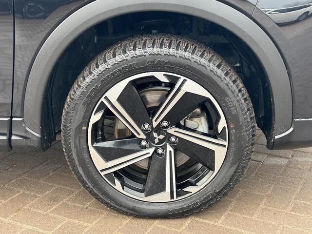 Mitsubishi ECLIPSE Cross 2.4 PHEV Executive / 8 JAAR GARANTIE vanaf nieuw / Adaptieve Cruise Control / 1500kg Trekgewicht / Dodehoek / Climate / Camera /