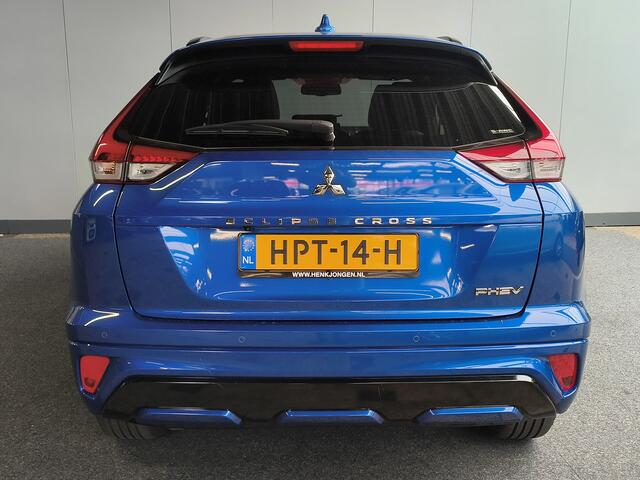 Mitsubishi ECLIPSE Cross 2.4 PHEV Executive uit 2023 Rijklaar 12 maanden Bovag-garantie Henk Jongen Auto's in Helmond, al 50 jaar service zoals 't hoort!