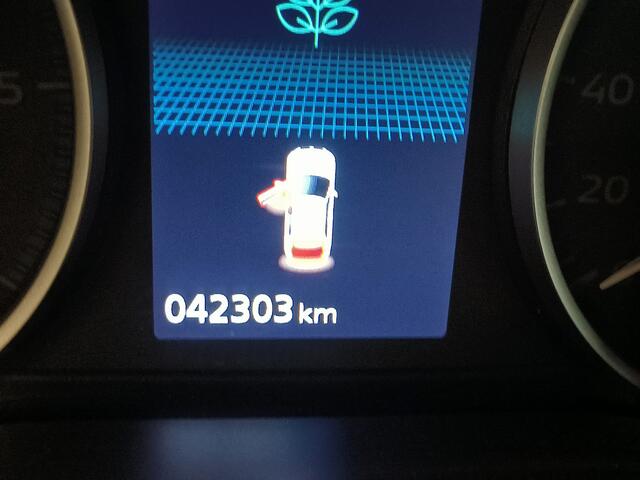 Mitsubishi ECLIPSE Cross 2.4 PHEV Executive uit 2023 Rijklaar 12 maanden Bovag-garantie Henk Jongen Auto's in Helmond, al 50 jaar service zoals 't hoort!
