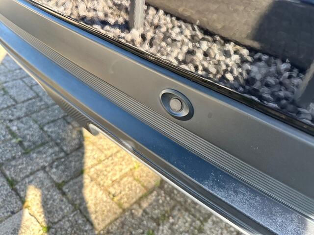 Mitsubishi ECLIPSE 1.5 DI-T Instyle Dealeronderhouden '' Allseason banden - Schuif/