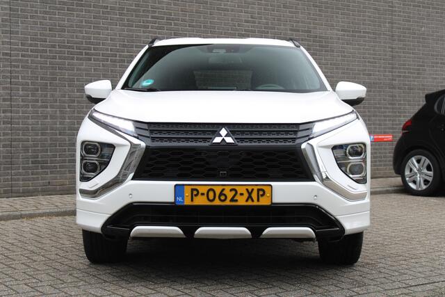 Mitsubishi ECLIPSE Cross 2.4 PHEV Executive Cruise/Climate control, Trekhaak, Navigatie, Apple Carplay/Android auto, Camera,