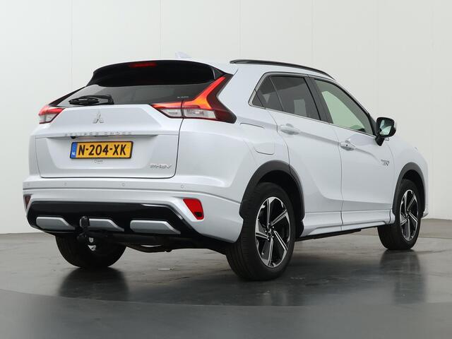 Mitsubishi ECLIPSE Cross 2.4 PHEV Prestige | Trekhaak | Parkeercamera | Navigatie | Stoel/Stuurverwarming | Cruise Control Adaptief | Climate Control |