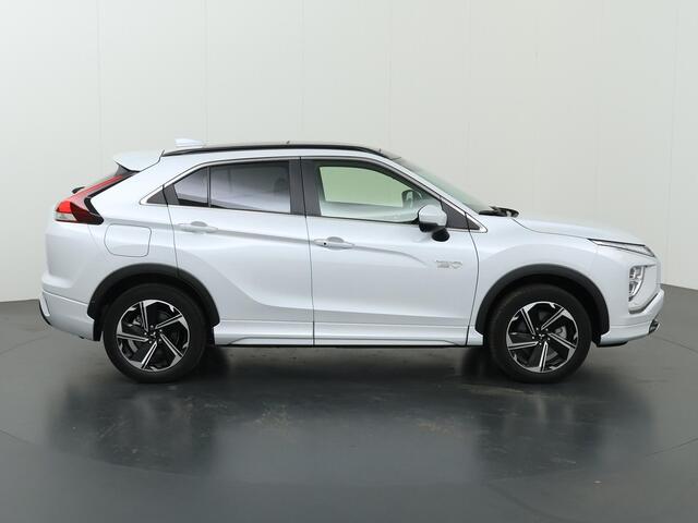 Mitsubishi ECLIPSE Cross 2.4 PHEV Prestige | Trekhaak | Parkeercamera | Navigatie | Stoel/Stuurverwarming | Cruise Control Adaptief | Climate Control |