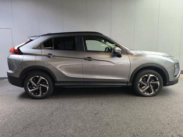 Mitsubishi ECLIPSE Cross 2.4 PHEV Intense Rijklaar + 12 maanden Bovag-garantie Henk Jongen Auto's in Helmond, al 50 jaar service zoals 't hoort!
