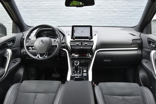 Mitsubishi ECLIPSE Cross 2.4 PHEV Intense+