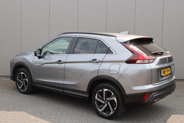 Mitsubishi ECLIPSE Cross 2.4 PHEV Intense Camera/Bluetooth/Keyless/Stoelverwarming