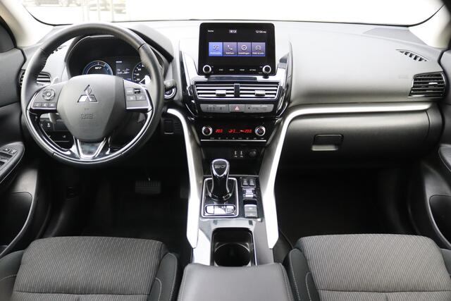 Mitsubishi ECLIPSE Cross 2.4 PHEV Intense Camera/Bluetooth/Keyless/Stoelverwarming