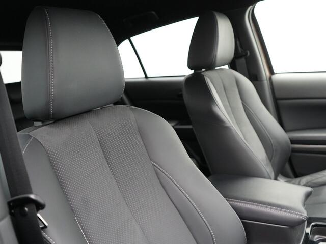 Mitsubishi ECLIPSE Cross 2.4 Business Intense+ Plug In Hybrid PHEV | Adaptive Cruise | 360 Camera | Keyless | Alcantara Sportstoelen Verwarmd | Navi Full Map | BLIS | Apple Carplay |