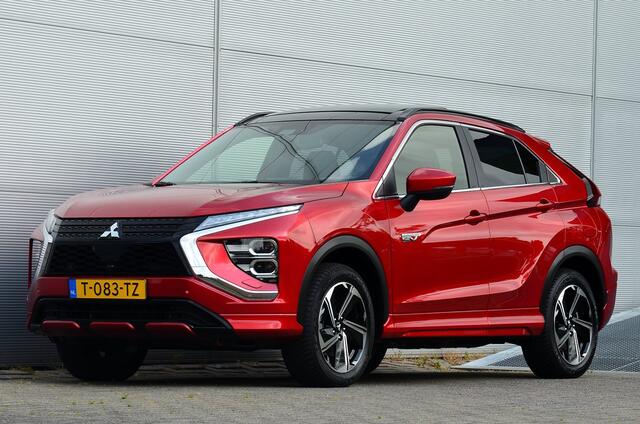 Mitsubishi ECLIPSE Cross PHEV 2.4 INSTYLE 4WD | PLUG IN HYBRID | FULL OPTIONS | ALL SEASON BANDEN | TREKHAAK 1500KG | FABRIEKGARANTIE TOT 09-12-2030* | ALL IN RIJKLAARPRIJS