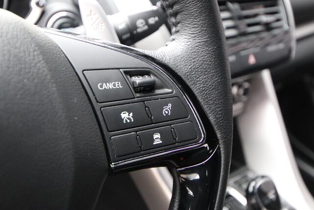 Mitsubishi ECLIPSE Cross 2.4 PHEV Executive Adaptive Cruise, LED, 4 camera's