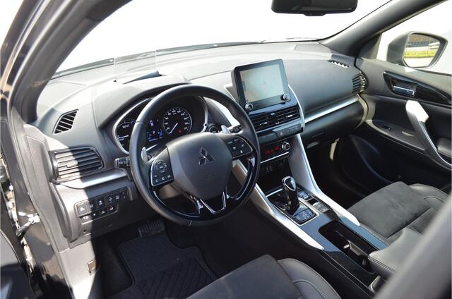 Mitsubishi ECLIPSE Cross PHEV 2.4 FIRST EDITION 4WD | PLUG IN HYBRID | ADAPTIEF CRUISE | TREKHAAK 1500KG | FABRIEKSGARANTIE TOT 09-04-2029* | ALL IN RIJKLAARPRIJS