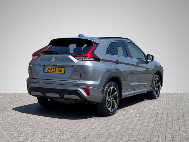 Mitsubishi ECLIPSE Cross 2.4 PHEV Executive | Stuur- + Stoelverwarming | Dodehoek Detectie | Adapt. Cruise Control | 360° Camera | Rijklaarprijs!