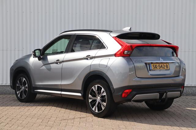 Mitsubishi ECLIPSE Cross 1.5 DI-T First Edition | Stoelverwarming | 360 Camera | Carplay | Climate Control | Dodehoeksensoren