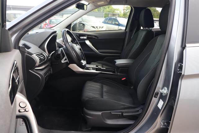 Mitsubishi ECLIPSE Cross 1.5 DI-T First Edition | Stoelverwarming | 360 Camera | Carplay | Climate Control | Dodehoeksensoren