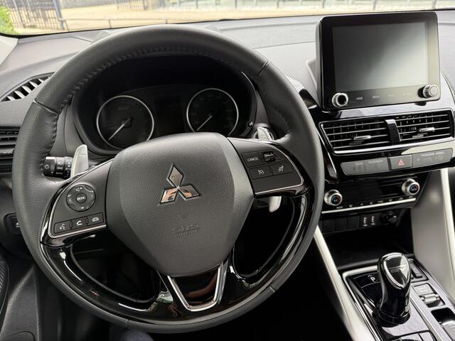 Mitsubishi ECLIPSE Cross 2.4 PHEV Intense Navi | Stoelverw | Camera | BT | LMV | ECC | Tot 8Jr. Garantie