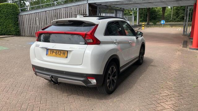 Mitsubishi ECLIPSE Cross 1.5 DI-T 4WD Instyle
