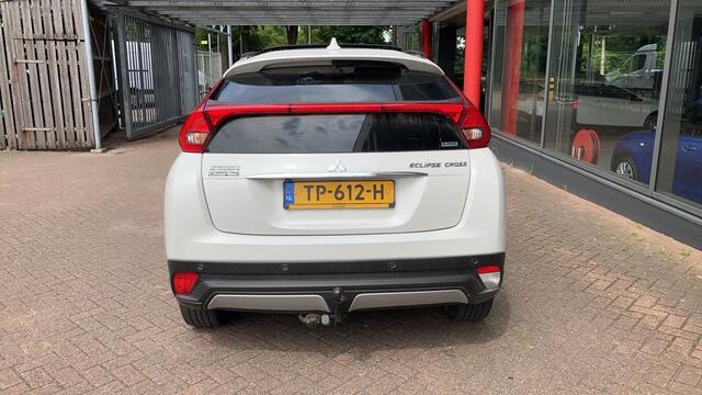 Mitsubishi ECLIPSE Cross 1.5 DI-T 4WD Instyle