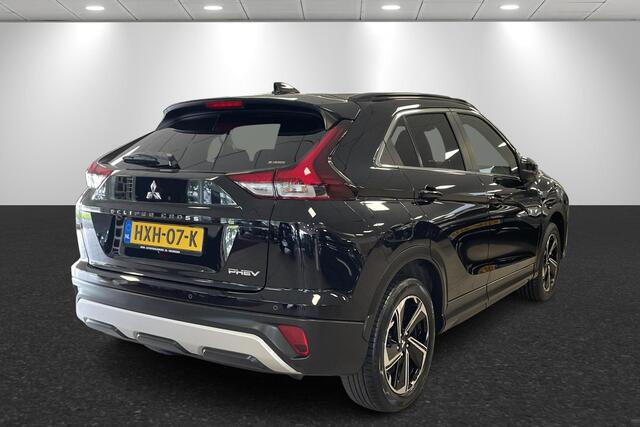 Mitsubishi ECLIPSE Cross 2.4 PHEV Intense+