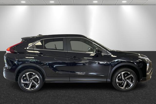 Mitsubishi ECLIPSE Cross 2.4 PHEV Intense+