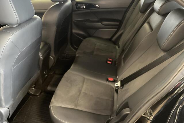 Mitsubishi ECLIPSE Cross 2.4 PHEV Intense+