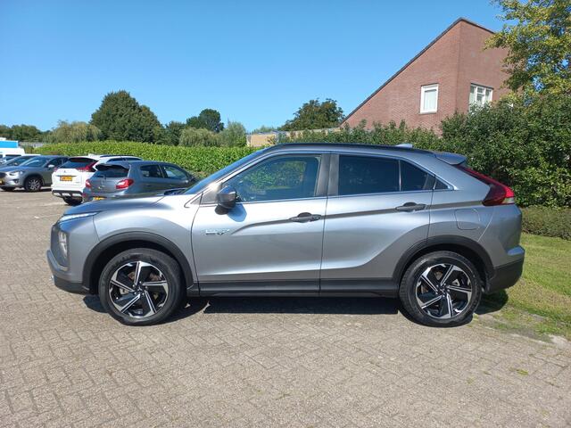 Mitsubishi ECLIPSE Cross 2.4 PHEV Intense Plus