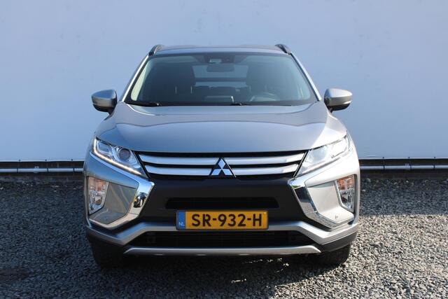 Mitsubishi ECLIPSE Cross 1.5 DI-T Pure Trekhaak, Achteruitrijcamera