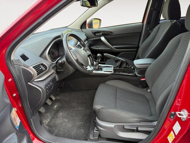 Mitsubishi ECLIPSE Cross 1.5 DI-T First Edition | APPLE CARPLAY/ANDROID AUTO | STOELVERWARMING | TREKHAAK | 1 JAAR GARANTIE