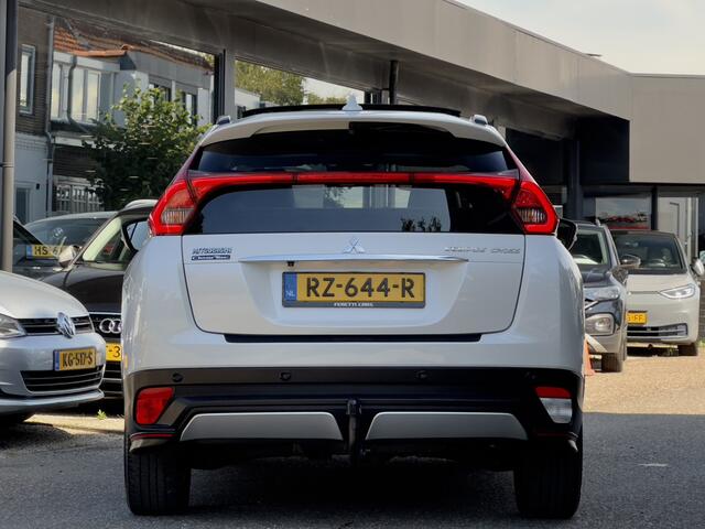 Mitsubishi ECLIPSE Cross 1.5 DI-T INSTYLE AUT PANODAK LEDER CAMERA HEAD-UPP APPLE-CARPLAY LED LMV PDC
