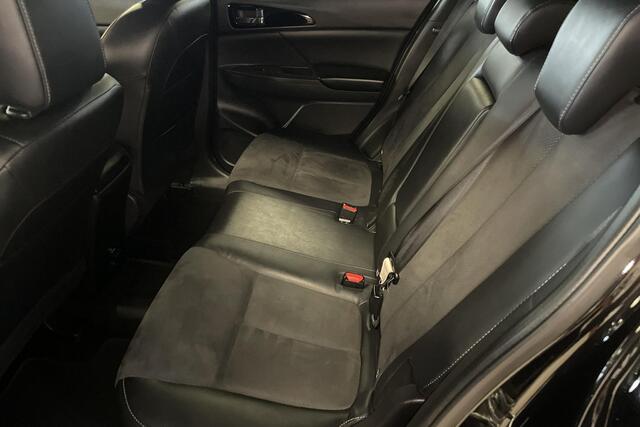 Mitsubishi ECLIPSE Cross 2.4 PHEV Intense