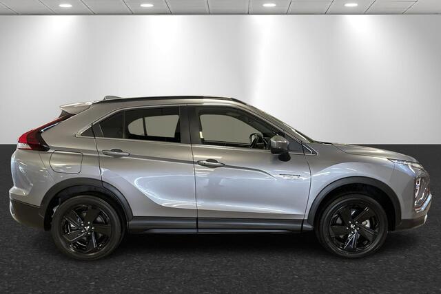 Mitsubishi ECLIPSE Cross 2.4 PHEV Intense+