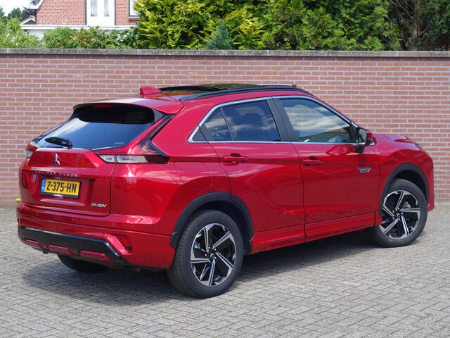 Mitsubishi ECLIPSE Cross 2.4 PHEV Prestige | open dak | leer| adaptieve cruise | trekhaak