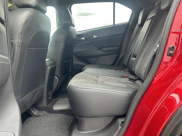 Mitsubishi ECLIPSE Cross 2.4 PHEV Intense+ / 8 jaar garantie / Apple carplay / Android auto / Stoelverwarming / Trekhaak (1.500 KG ) / Navigatie / Elektrisch verstelbare bestuurdersstoel /