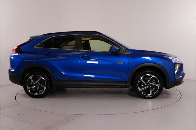 Mitsubishi ECLIPSE Cross 2.4 PHEV Intense |