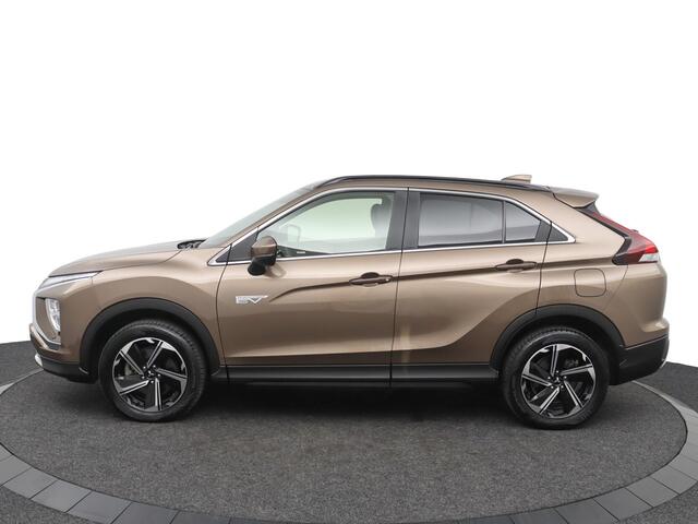 Mitsubishi ECLIPSE Cross 2.4 PHEV Instyle | Navigatie | Parkeercamera | All in prijs + BOVAG Garantie