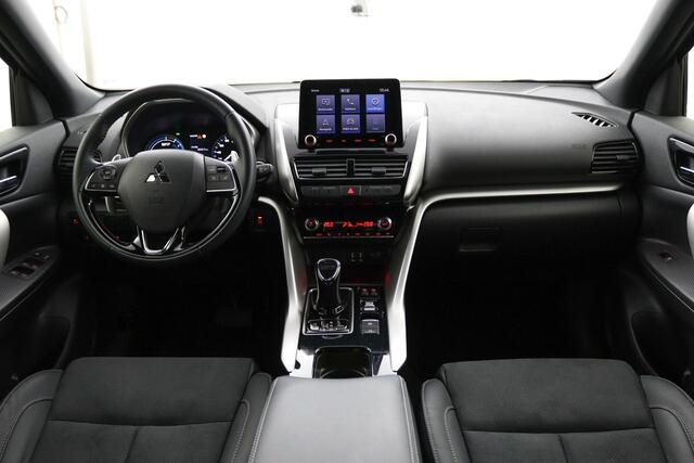 Mitsubishi ECLIPSE Cross 2.4 PHEV Instyle | Navigatie | Parkeercamera | All in prijs + BOVAG Garantie