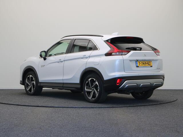 Mitsubishi ECLIPSE Cross 2.4 PHEV Intense+ | Stoelverwarming | Airco | Carplay | Achteruitrij Camera |