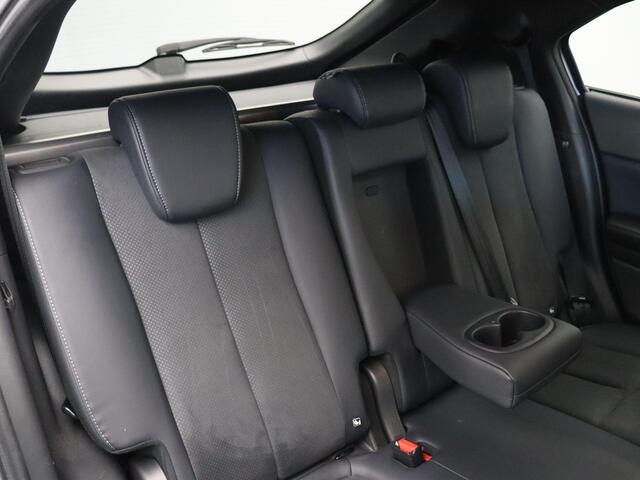 Mitsubishi ECLIPSE Cross 2.4 PHEV Intense+ | Stoelverwarming | Airco | Carplay | Achteruitrij Camera |