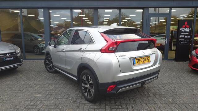 Mitsubishi ECLIPSE Cross 1.5 DI-T Instyle Dubbel Sunroof | Automaat | Lederen interieur | High end Audio |